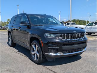 Used 2021 Jeep Grand Cherokee L Limited w/ Luxury Tech Group II AWD/4WD video 2