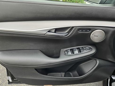 Used 2023 INFINITI QX55 Essential image 16