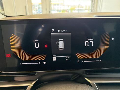 New 2026 Kia Carnival LX FWD image 23