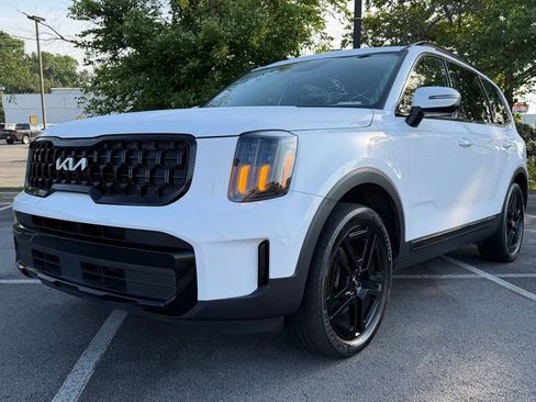 Used 2024 Kia Telluride EX X-Line AWD/4WD image 3