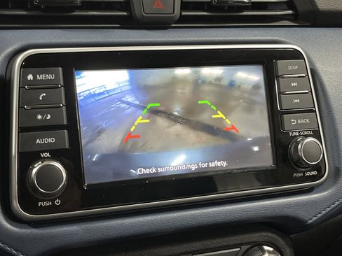 Used 2025 Nissan Versa SV image 21