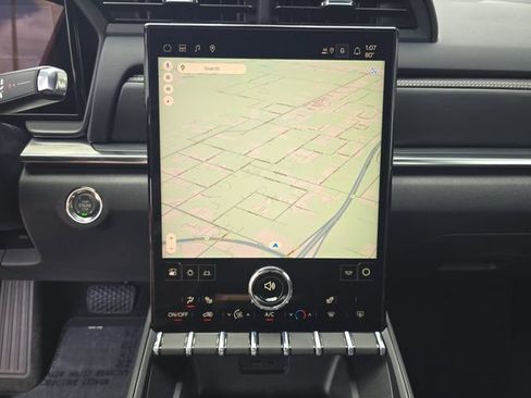 New 2026 GMC Terrain Elevation w/ Technology Package II AWD/4WD image 18