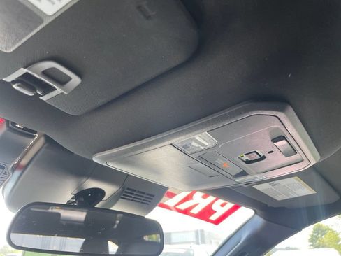 Used 2024 Toyota Tacoma SR AWD/4WD image 19