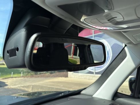 Used 2023 Jeep Renegade Trailhawk image 44