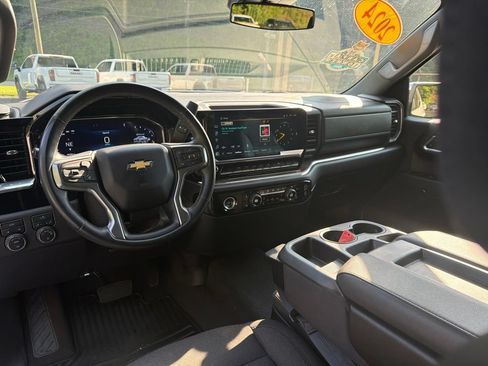 Certified 2024 Chevrolet Silverado 1500 LT AWD/4WD image 20