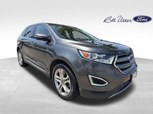 Used 2016 Ford Edge Titanium w/ Equipment Group 301A AWD/4WD image 4