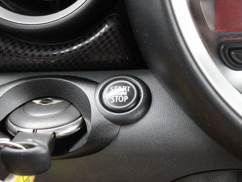 Used 2011 MINI Cooper Clubman S image 26