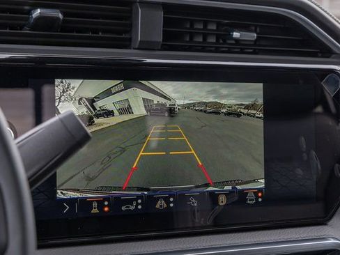 New 2026 GMC Sierra 3500 Denali w/ Denali Reserve Package image 9