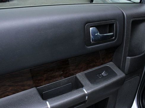 Used 2014 Ford Flex Limited image 19