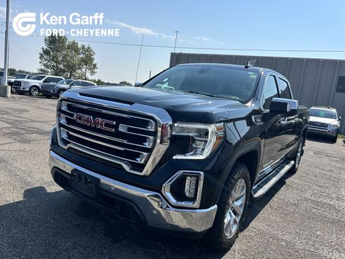 Used 2021 GMC Sierra 1500 SLT w/ SLT Premium Plus Package AWD/4WD image 1