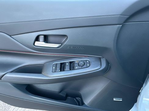 New 2026 Nissan Sentra SR w/ SR Premium Package FWD image 20