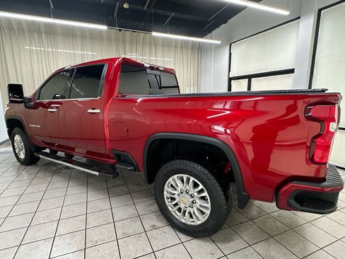 Certified 2022 Chevrolet Silverado 2500 High Country w/ Safety Package II image 12