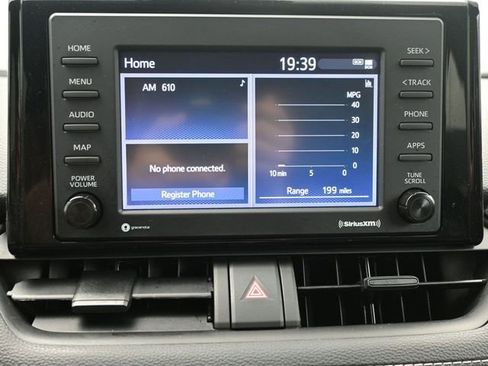 Used 2022 Toyota RAV4 LE image 22