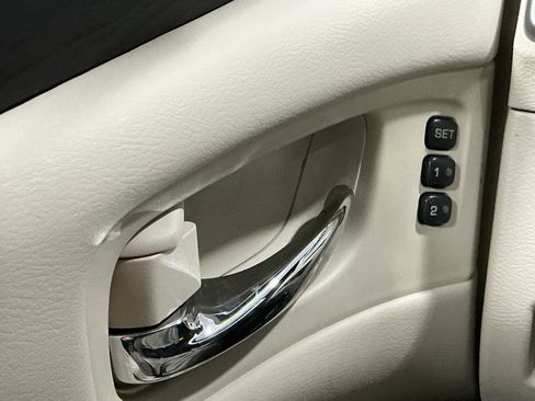 Used 2024 Nissan Murano Platinum w/ Cargo Package image 11