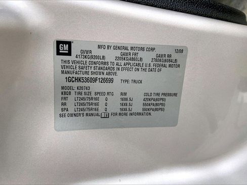 Used 2009 Chevrolet Silverado 2500 LT w/ Suspension Package, Off-Road image 31