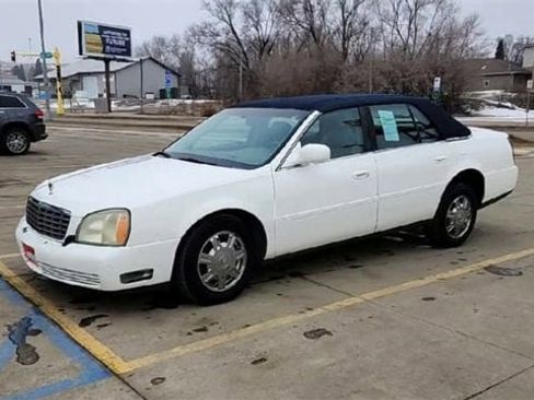 Used 2004 Cadillac De Ville image 4