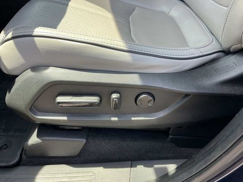 Used 2023 Honda Pilot Elite image 30