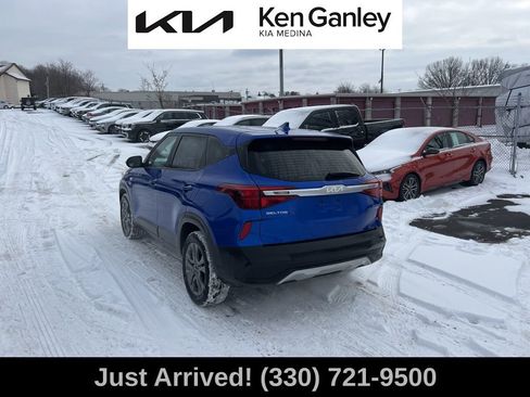 Certified 2023 Kia Seltos LX image 7