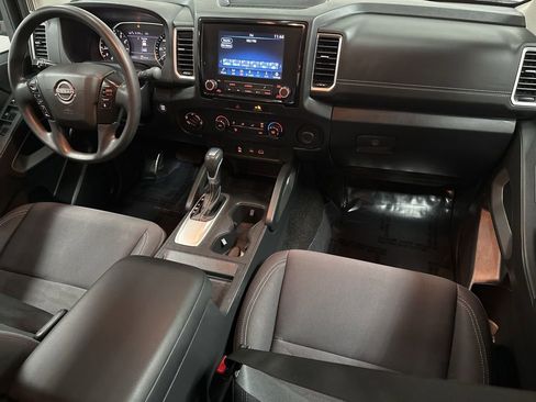 Used 2022 Nissan Frontier SV w/ Technology Package AWD/4WD image 12