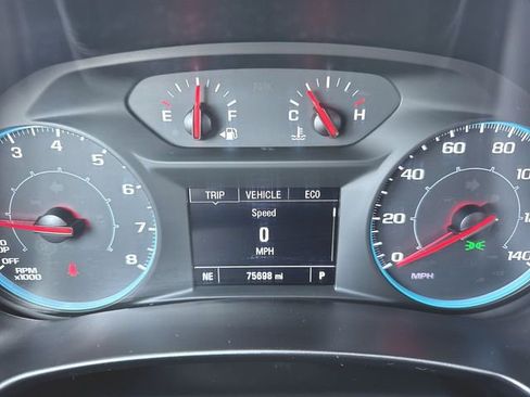 Used 2020 Chevrolet Equinox LS w/ LS Convenience Package image 12