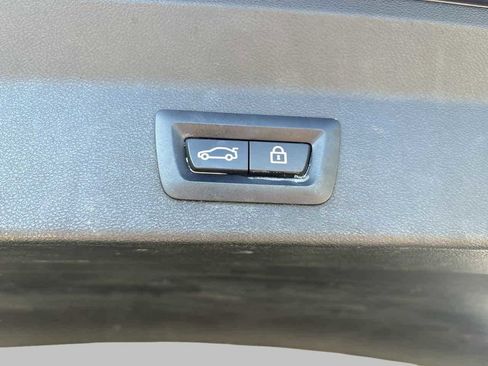 Used 2019 BMW X3 sDrive30i image 9