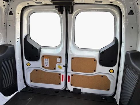 Used 2016 Ford Transit Connect XL image 23
