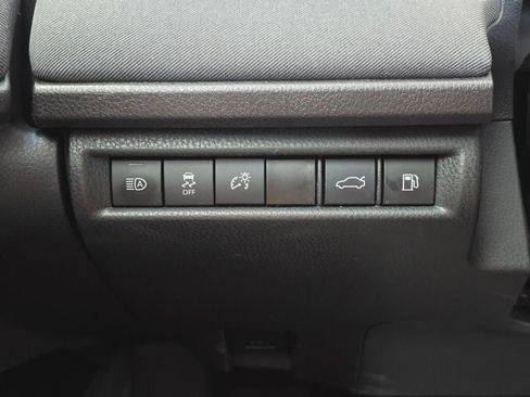Used 2025 Toyota Camry LE FWD image 24