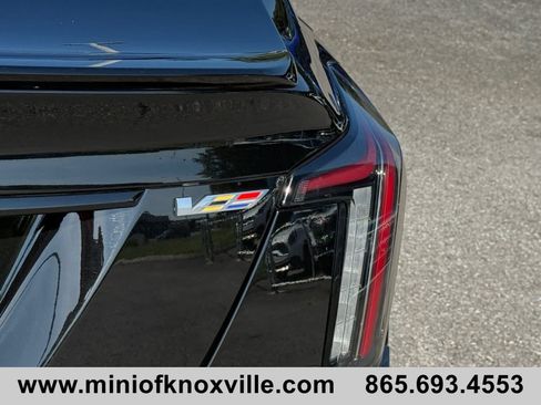 Used 2022 Cadillac CT5 V Blackwing w/ Parking Package RWD image 12