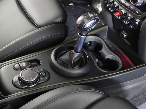 Used 2019 MINI Cooper Countryman S w/ Premium Package image 15