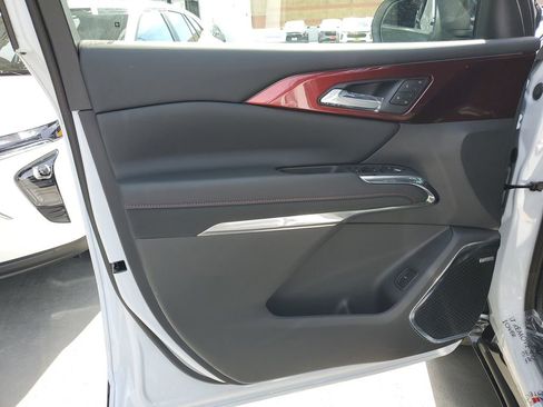 New 2026 Chevrolet Traverse RS image 22