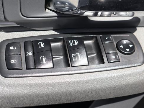 Used 2019 RAM 1500 Classic Warlock image 13