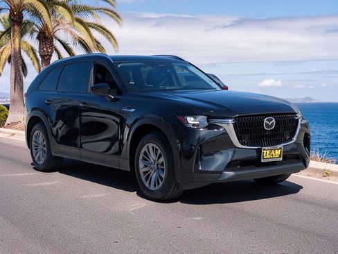 Used 2025 MAZDA CX-90 3.3 Turbo w/ Preferred Package AWD/4WD image 5