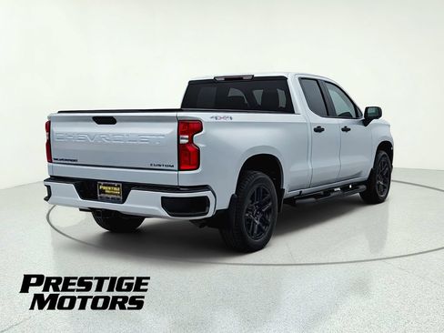 Used 2020 Chevrolet Silverado 1500 Custom w/ Rally Edition AWD/4WD image 8
