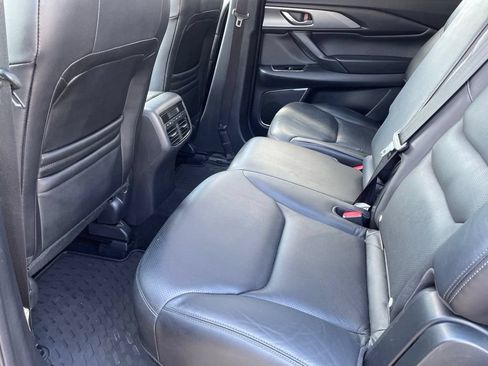 Used 2019 MAZDA CX-9 Touring w/ Touring Premium Package FWD image 17