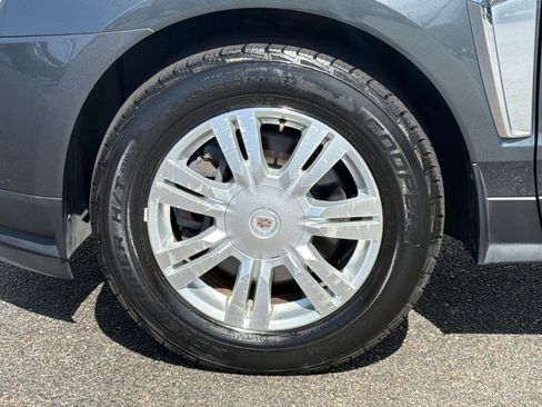 Used 2013 Cadillac SRX Luxury w/ LPO, U-Rail D-Rings Package FWD image 13