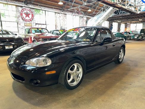 Used 2002 MAZDA MX-5 Miata image 7