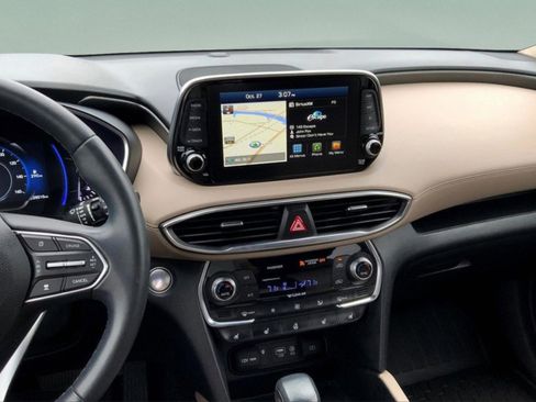 Used 2020 Hyundai Santa Fe Limited image 9