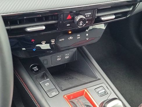 Certified 2026 Nissan Kicks SR FWD image 25