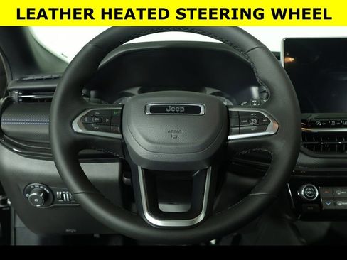 New 2026 Jeep Compass Latitude image 4