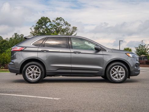 Used 2024 Ford Edge SEL AWD/4WD image 8