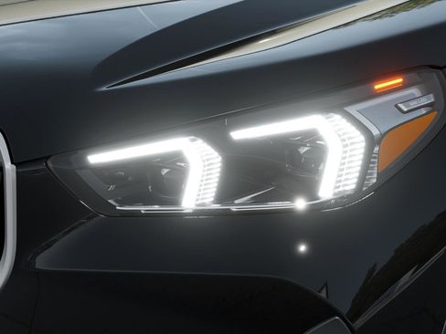 New 2026 BMW X1 xDrive28i AWD/4WD image 6