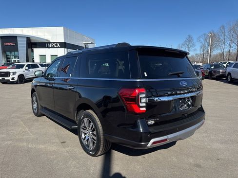 Used 2024 Ford Expedition Max Limited AWD/4WD image 3