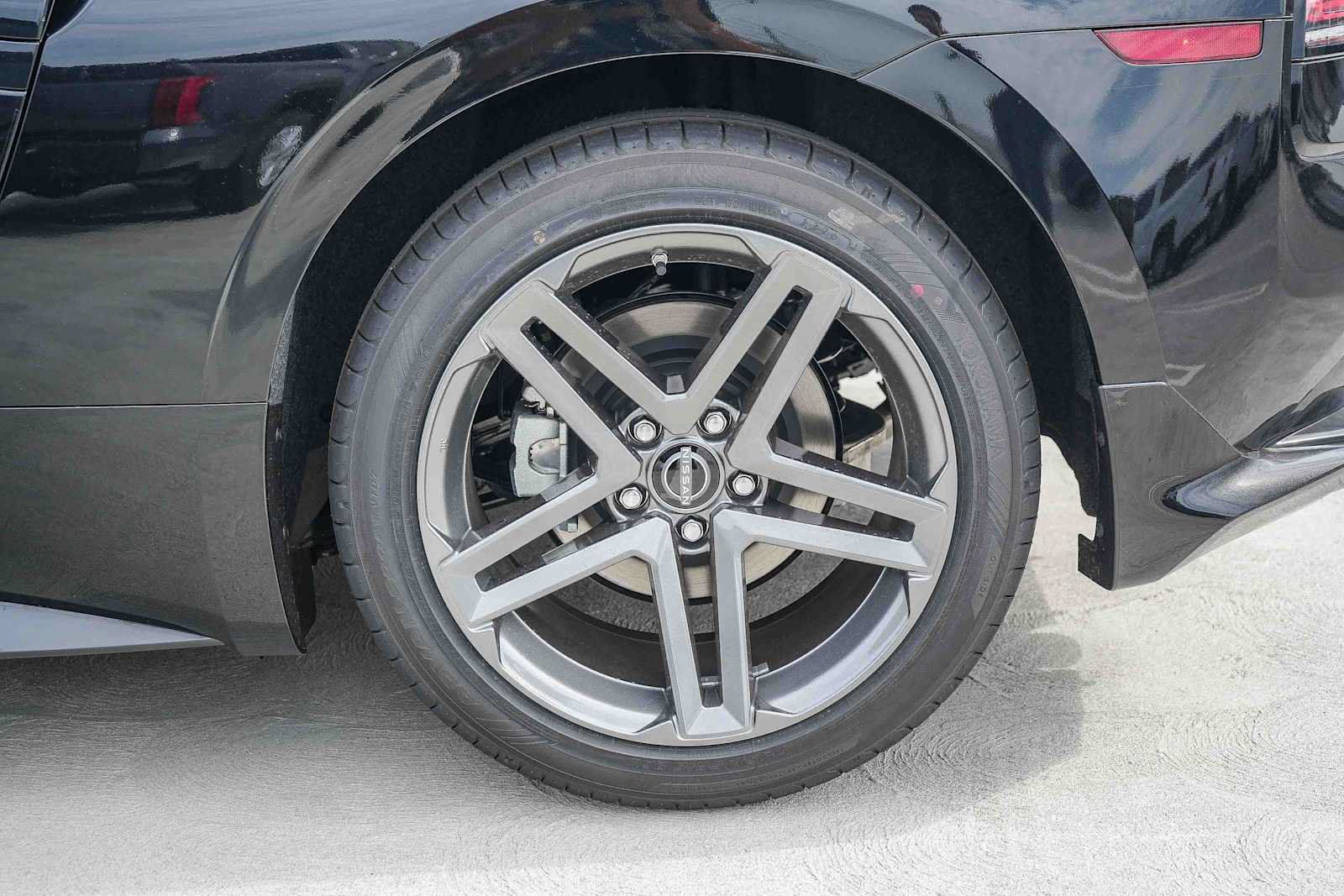 New 2027 Nissan Z Sport w/ Essentials Package (Sport) RWD image 10
