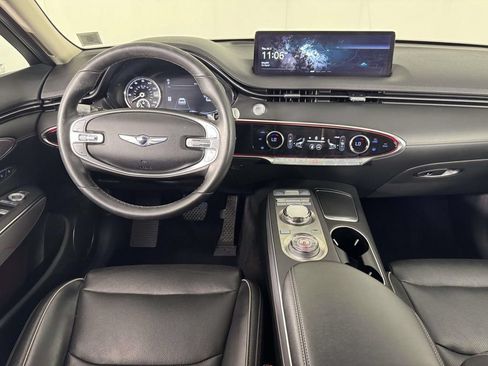 Used 2022 Genesis GV70 2.5T w/ Advanced Package AWD/4WD image 5