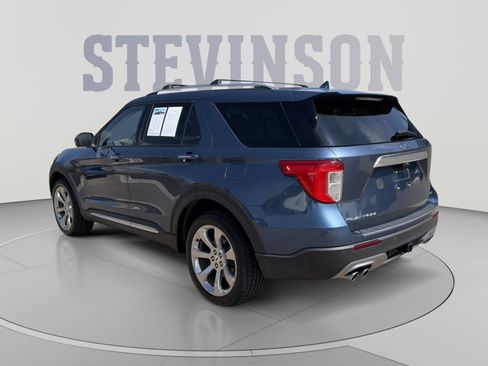 Used 2020 Ford Explorer Platinum w/ Premium Technology Package AWD/4WD image 10