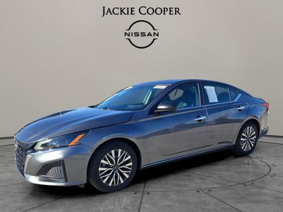 Certified 2024 Nissan Altima 2.5 SV