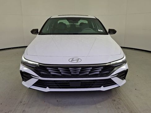 New 2026 Hyundai Elantra SEL Sport image 2