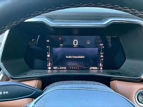 Used 2023 GMC Canyon AT4 w/ Technology Package image 21