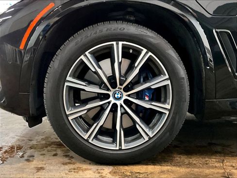 Used 2023 BMW X5 xDrive45e w/ Executive Package image 11