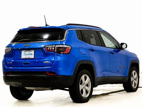Used 2019 Jeep Compass Latitude w/ Cold Weather Group image 6